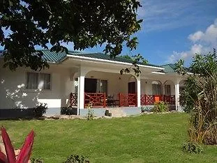 דירה אנסה רויאל Coco Blanche Villas